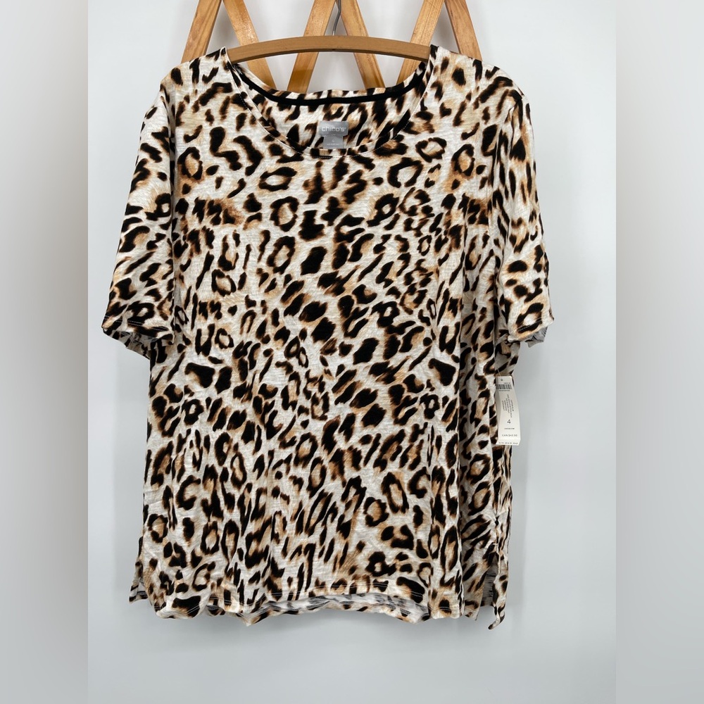 ⭐️Chico’s Leopard Print Short Sleeve Top